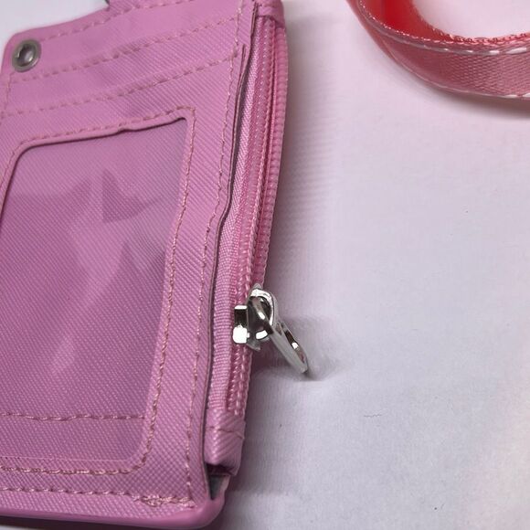 Hello Kitty New Work Name Tag Card Holder - Picture 3 of 3